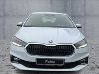 Neu Skoda Fabia Essence 95 PS (69 kW) 2026 Weiß Limousine