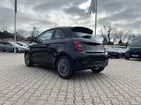 Neu Fiat 500 Icon 65 PS (47 kW) 2026 Schwarz Kleinwagen