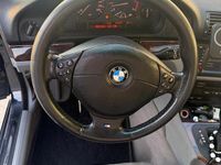 Gebraucht BMW 530 193 PS (141 kW) 2001 Blau Limousine