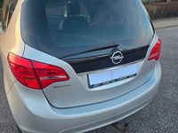 Gebraucht Opel Meriva Edition 101 PS (74 kW) 2012 Silber Van / Kleinbus