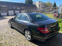 Gebraucht Mercedes C180 156 PS (114 kW) 2013 Obsidianschwarz  metalliclack Limousine