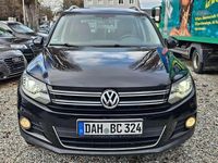 Gebraucht VW Tiguan Sport 140 PS (102 kW) 2012 Deep black perleffekt SUV