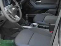 Gebraucht Dacia Duster Journey 141 PS (103 kW) 2025 Grau SUV