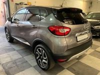 Second-hand Renault Captur 118 CP (86 kW) 2017 Negru SUV