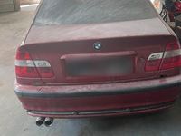 Gebraucht BMW 320 170 PS (125 kW) 2001 Rot Limousine