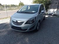 Gebraucht Opel Meriva 140 PS (102 kW) 2012 Silber Van / Kleinbus