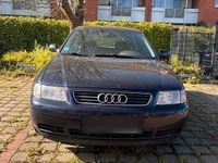 Second-hand Audi A3 101 CP (74 kW) 1998 Albastru Hatchback