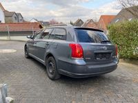 gebraucht Toyota Avensis 2,2 D-CAT Kombi Diesel