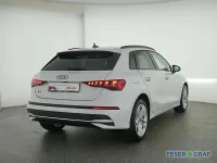 Gebraucht Audi A3 Ambiente 204 PS (150 kW) 2025 Gletscherweiß Limousine