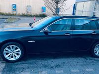 Gebraucht BMW 520 184 PS (135 kW) 2013 Schwarz Kombi