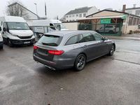 Gebraucht Mercedes E300 AMG line 194 PS (142 kW) 2022 Grau Kombi