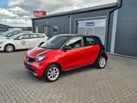 Używany Smart ForFour Passion 71 KM (52 kW) 2016 Czarny Hatchback