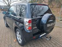 gebraucht Suzuki Grand Vitara 1.9 DDIS Black and White 4x4*Klima*AHK*Sitzh*