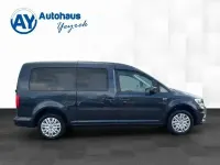 Usata VW Caddy 150 CV (110 kW) 2018 Blu Monovolume