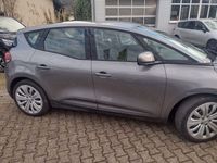 Gebraucht Renault Scénic IV Life 116 PS (85 kW) 2017 Grau Van / Kleinbus