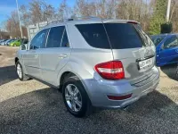 Gebraucht Mercedes ML350 211 PS (155 kW) 2011 Silber SUV