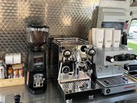 Gebraucht Renault Trafic 75 PS (55 kW) 1988 Weiß Van / Kleinbus