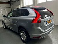 Gebraucht Volvo XC60 181 PS (133 kW) 2015 Grau SUV