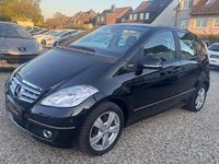 Gebraucht Mercedes A160 95 PS (69 kW) 2012 Schwarz Limousine