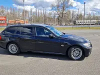 Gebraucht BMW 320 Exclusive 170 PS (125 kW) 2011 Schwarz Kombi