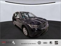 Gebraucht VW Tiguan Allspace Life 150 PS (110 kW) 2023 Deep black pearlescent SUV