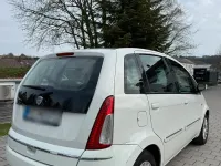 Gebraucht Lancia Musa 95 PS (69 kW) 2010 Weiß Van / Kleinbus