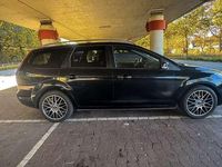 Gebraucht Ford Focus 101 PS (74 kW) 2010 Kombi