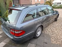 Gebraucht Mercedes E200 184 PS (135 kW) 2008 Grau Kombi