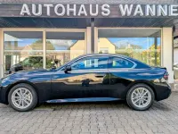 Gebraucht BMW 230 Coupé Sport Line 245 PS (180 kW) 2025 Black sapphire Coupé