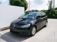 Gebraucht VW Touran Comfortline 150 PS (110 kW) 2019 Schwarz metallic Van / Kleinbus
