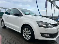 Gebraucht VW Polo Highline 105 PS (77 kW) 2011 Weiß Kleinwagen