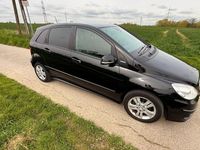 Gebraucht Mercedes B180 116 PS (85 kW) 2011 Schwarz Van / Kleinbus