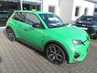 Neu Renault 5 E-Tech Urban 89 kW (122 PS) 2026 Gruen Kleinwagen
