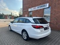 Gebraucht Opel Astra Edition 95 PS (69 kW) 2017 Weiß Kombi