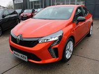 Gebraucht Renault Clio V Evolution 91 PS (66 kW) 2025 Orange Limousine