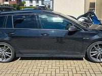 Gebraucht VW Golf VII R 300 PS (220 kW) 2016 Schwarz Kombi