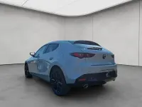 Neu Mazda 3 Takumi-Line 186 PS (136 kW) 2025 Weiß Limousine