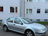 Gebraucht VW Bora 75 PS (55 kW) 2000 Grau Limousine