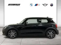 Używany Mini Cooper 136 KM (100 kW) 2023 Czarny Hatchback