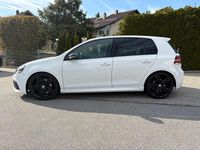 Używany VW Golf VI R 271 KM (199 kW) 2011 Biały Hatchback