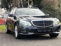 Gebraucht Mercedes E250 211 PS (155 kW) 2013 Schwarz Kombi