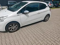 Gebraucht Peugeot 208 62 PS (45 kW) 2013 Kleinwagen