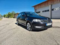 Gebraucht Skoda Rapid Ambition 122 PS (89 kW) 2014 Schwarz Kleinwagen