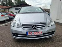 Gebraucht Mercedes A180 109 PS (80 kW) 2009 Silber Kleinwagen