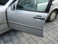 Gebraucht Mercedes C240 Elegance 170 PS (125 kW) 2000 Silber Limousine