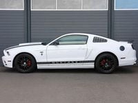 Gebraucht Ford Mustang Ambiente 305 PS (224 kW) 2014 Weiß Coupé