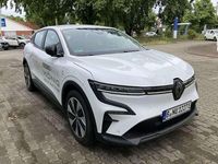 Gebraucht Renault Megane E-Tech Evolution 96 kW (131 PS) 2023 Arktisweiß Limousine