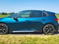 Gebraucht Cupra Born 150 kW (204 PS) 2023 Blau Kleinwagen