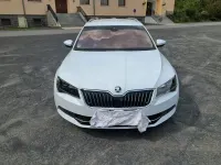 Gebraucht Skoda Superb LAURIN & KLEMENT 190 PS (139 kW) 2019 Weiß Kombi
