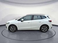 Gebraucht BMW 220 156 PS (114 kW) 2025 Alpinweiß Van / Kleinbus